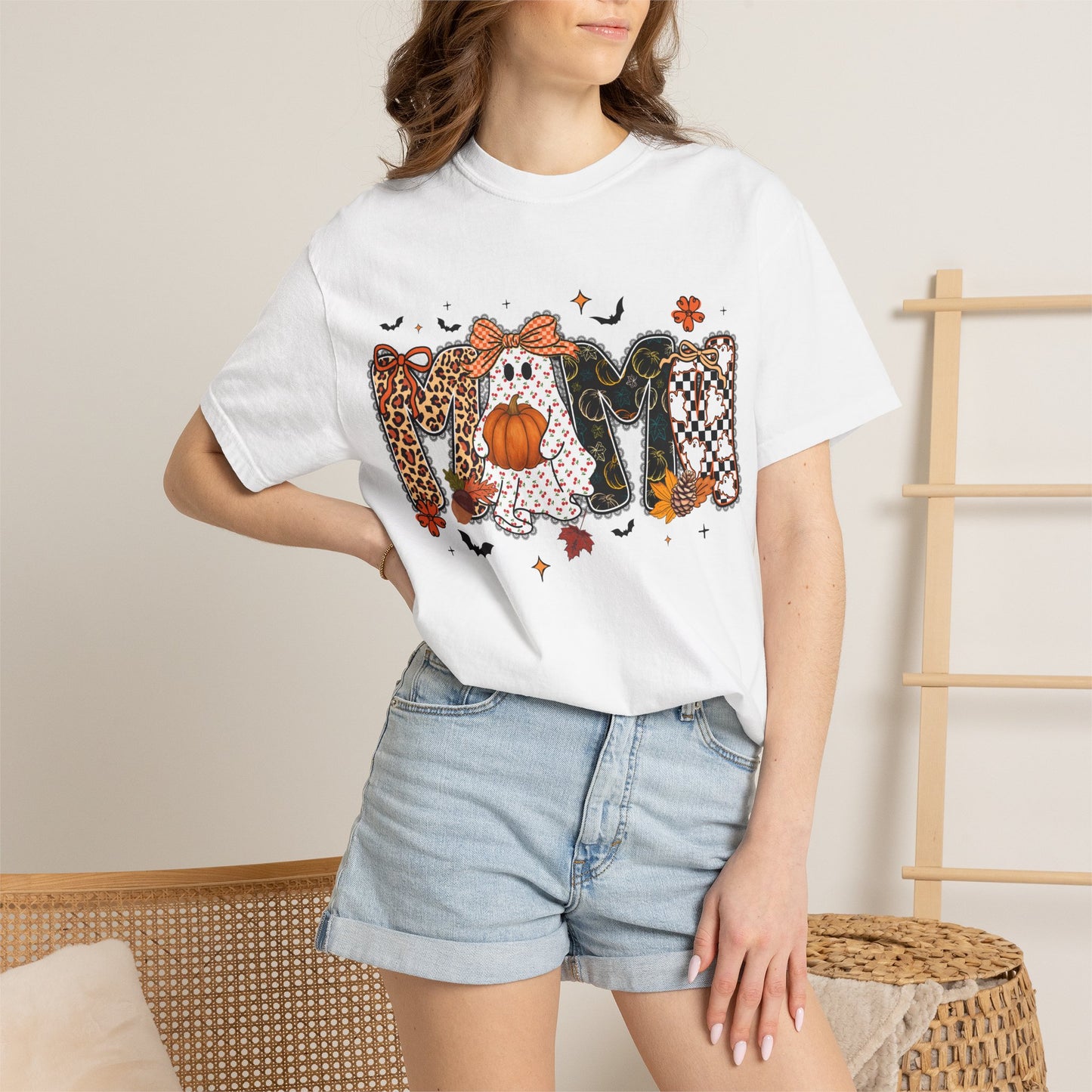 Halloween "Mama" T-Shirt