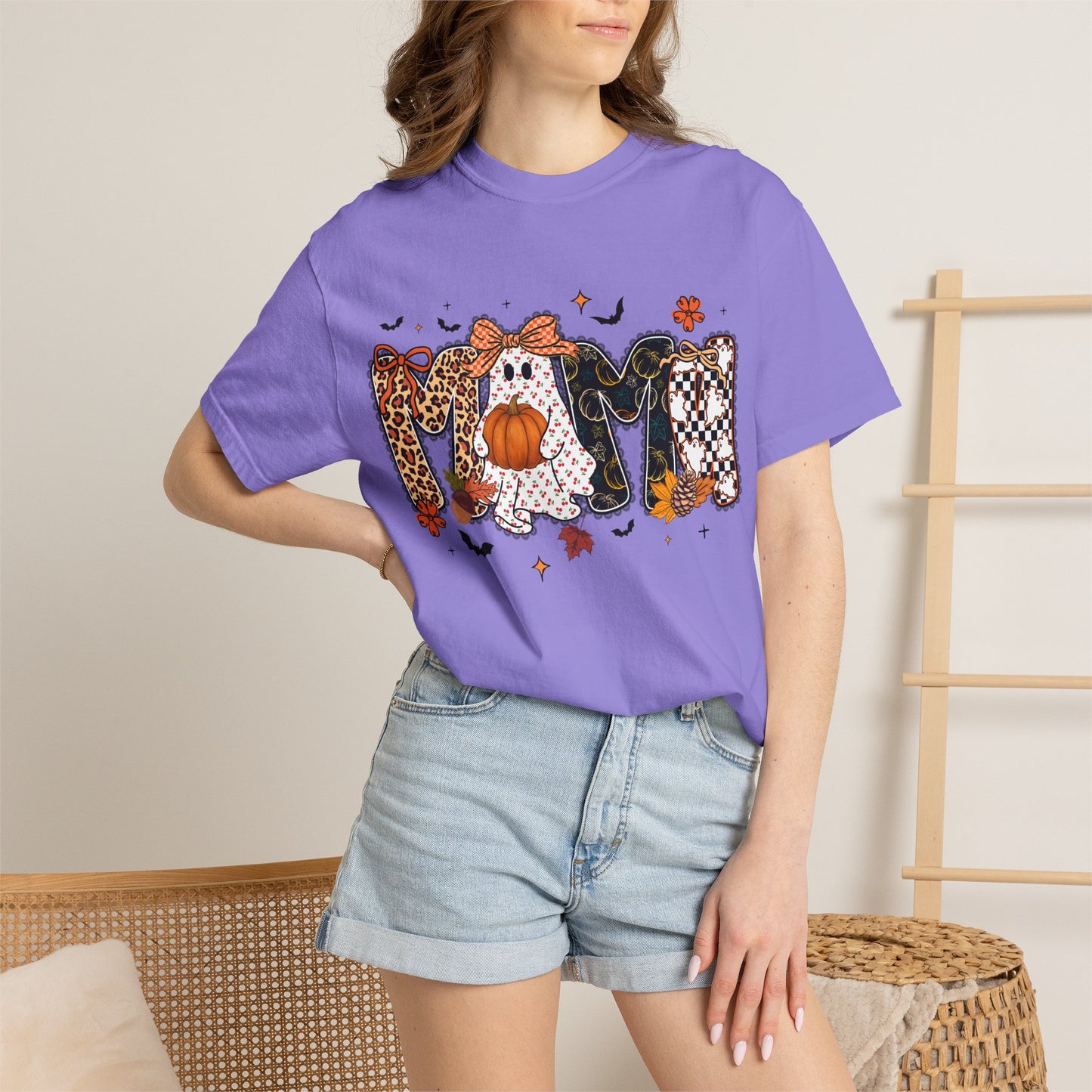 Halloween "Mama" T-Shirt